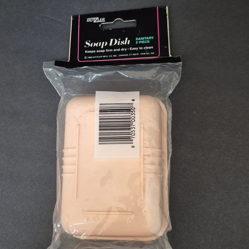 Vintage 80's Hutzler Plastic Soap Dish w/ Saver Insert Granny Cottage Coastal